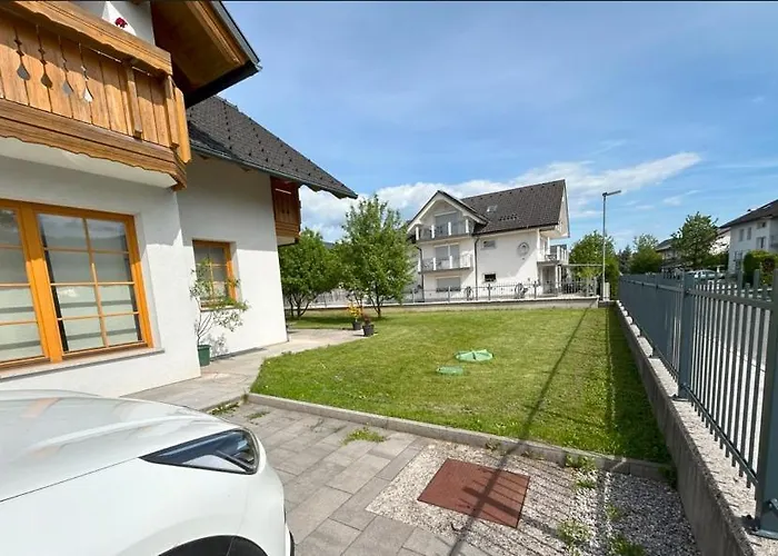 Sos Apartments